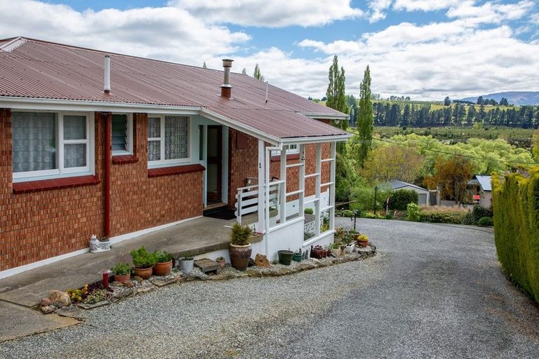 Photo of property in 1 Edinburgh Street, Roxburgh, 9500