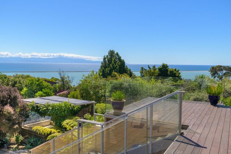 Photo of property in 28 Wastney Terrace, Marybank, Nelson, 7010