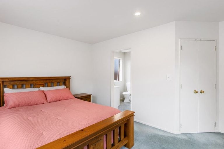 Photo of property in 11 Jadewynn Place, Halswell, Christchurch, 8025