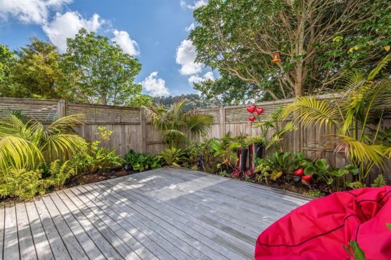 Photo of property in 8/11 The Avenue, Albany, Auckland, 0632