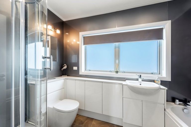 Photo of property in 49 Tahi Street, Mapua, 7005