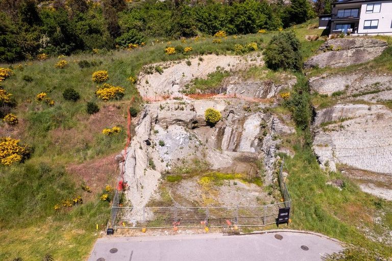 Photo of property in 14 Old Homestead Place, Kawarau Falls, Queenstown, 9300