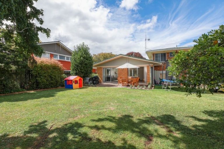 Photo of property in 49 Pulham Crescent, Queenwood, Hamilton, 3210