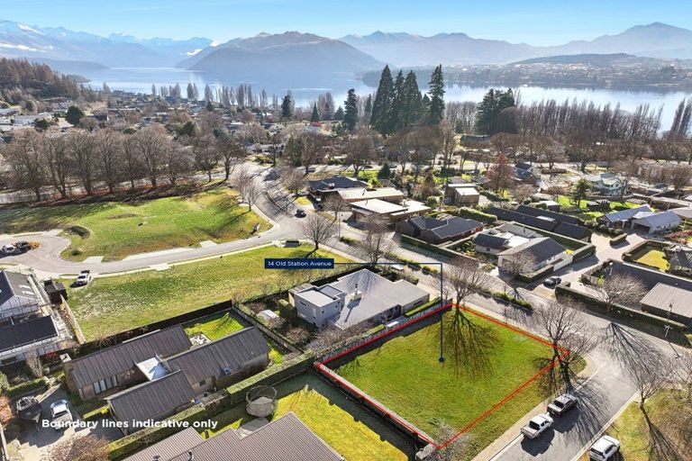 Photo of property in 14 Old Station Avenue, Wanaka, 9305