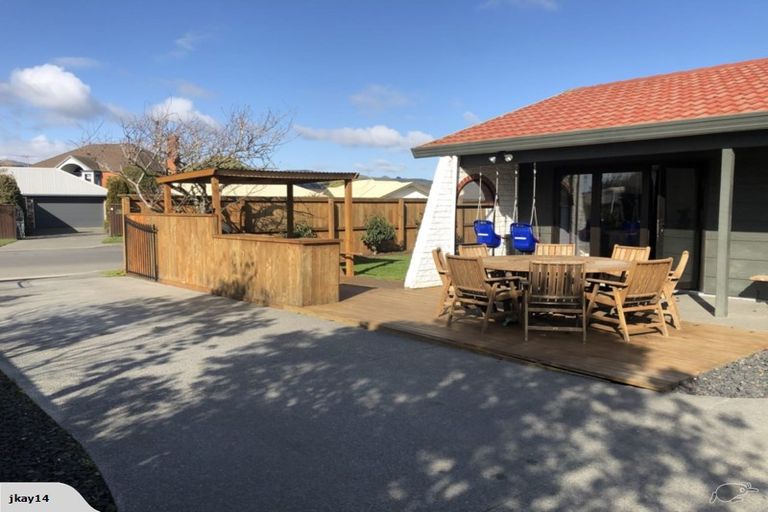 Photo of property in 20 Sabys Road, Halswell, Christchurch, 8025