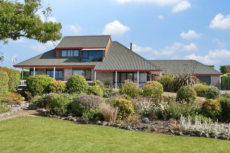 Photo of property in 187 Maungatawhiri Road, Raglan, 3295