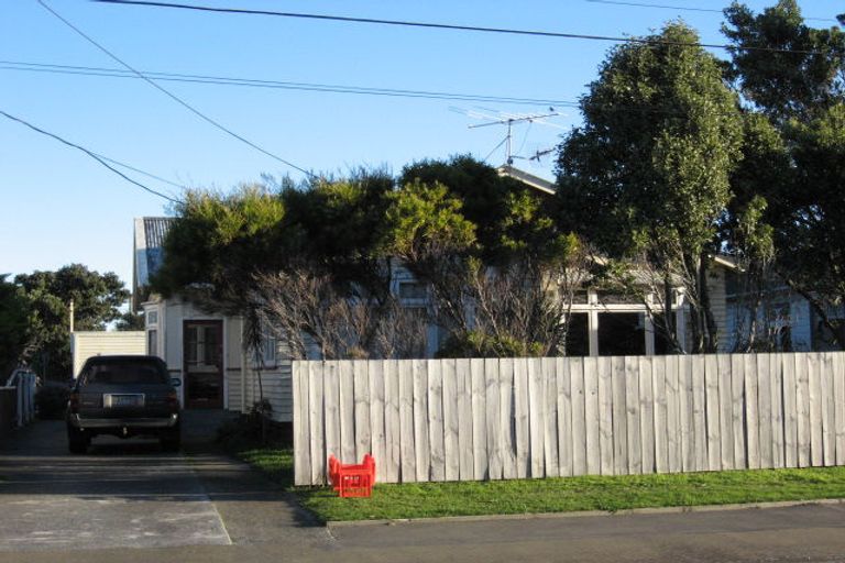 Photo of property in 57 Kemp Street, Kilbirnie, Wellington, 6022