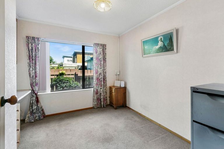 Photo of property in 31 Jans Terrace, Oakura, 4314