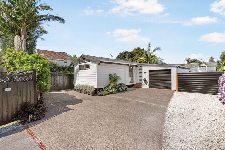 Photo of property in 68a Wellington Street, Howick, Auckland, 2014