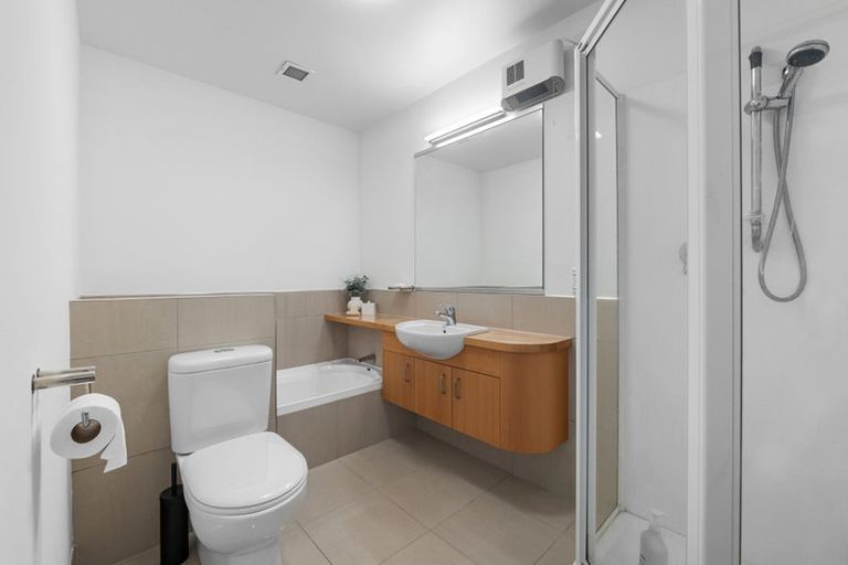 Photo of property in 6/1086 Papamoa Beach Road, Papamoa Beach, Papamoa, 3118