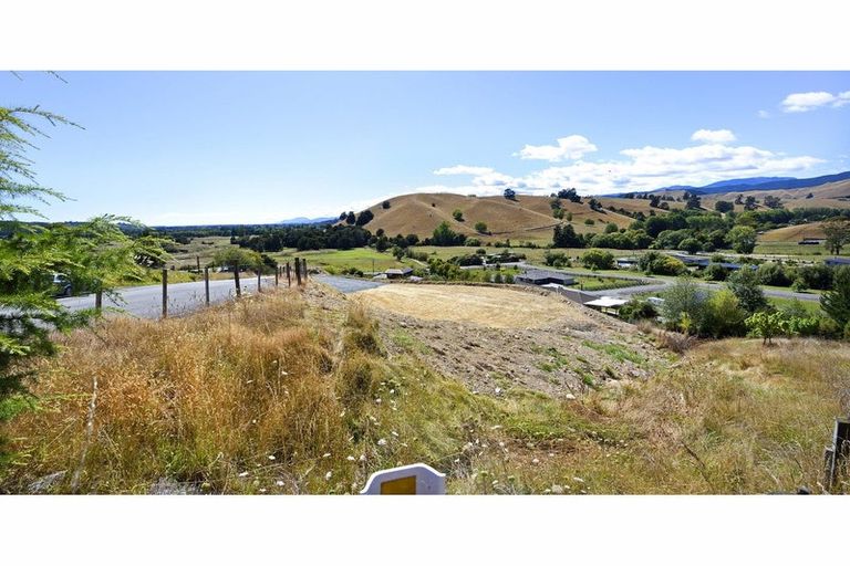 Photo of property in 15 Fellbridge Rise, Wakefield, 7025