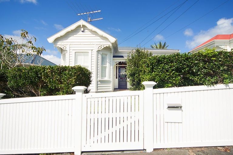Photo of property in 7 Tutanekai Street, Grey Lynn, Auckland, 1021