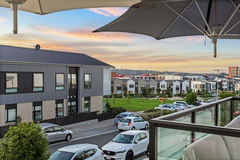 Photo of property in 9 Malcolm Calder Road, Hobsonville, Auckland, 0616