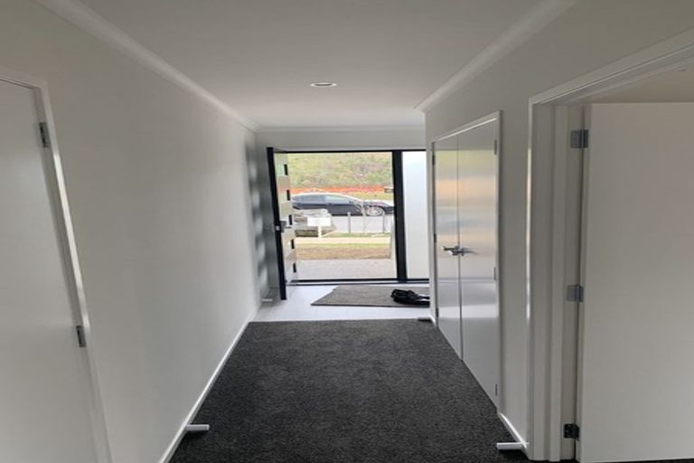 Photo of property in 118 Whakaturou Crescent, Pyes Pa, Tauranga, 3112