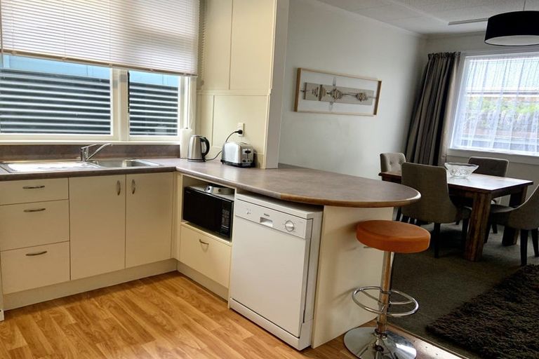 Photo of property in 16 Deyell Crescent, Sydenham, Christchurch, 8023