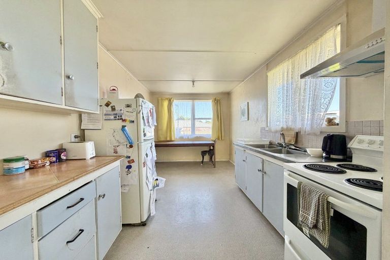 Photo of property in 48 Kaka Crescent, Tokoroa, 3420