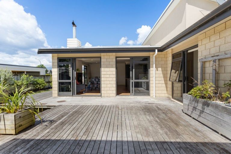 Photo of property in 4 Captain Wood Avenue, Whitianga, 3510