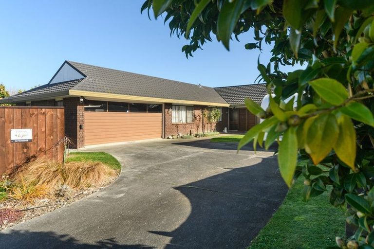 Photo of property in 44 Pencarrow Street, Highbury, Palmerston North, 4412