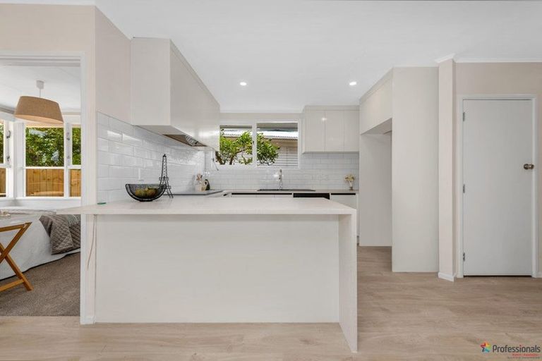 Photo of property in 108 Tennessee Avenue, Mangere East, Auckland, 2024