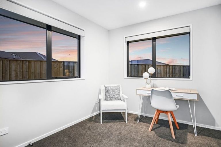 Photo of property in 28b Hilton Drive, Amberley, 7410