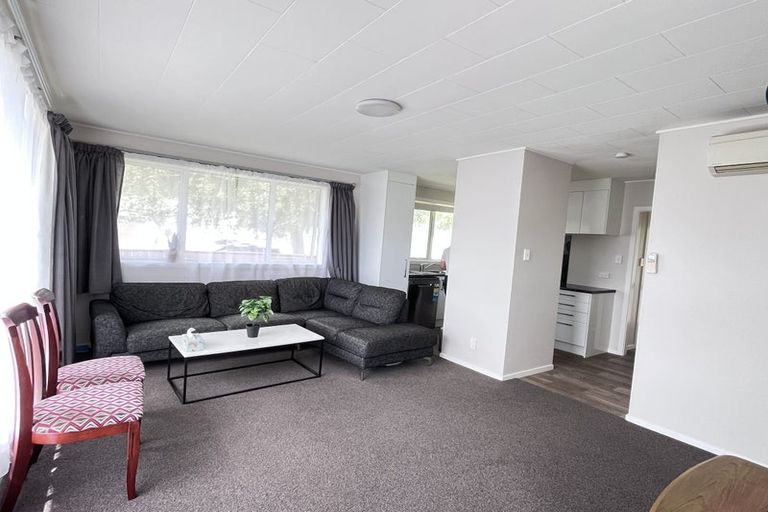 Photo of property in 1/12 Wilford Street, Wallaceville, Upper Hutt, 5018