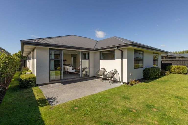 Photo of property in 15 Booth Way, Belfast, Christchurch, 8051