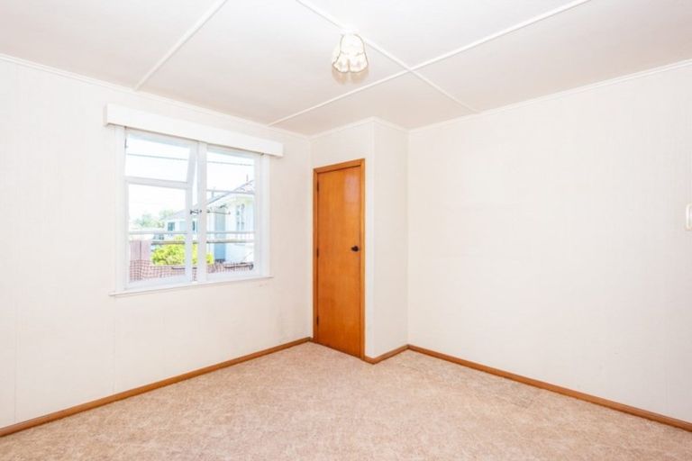 Photo of property in 1 Kauri Street, Elgin, Gisborne, 4010