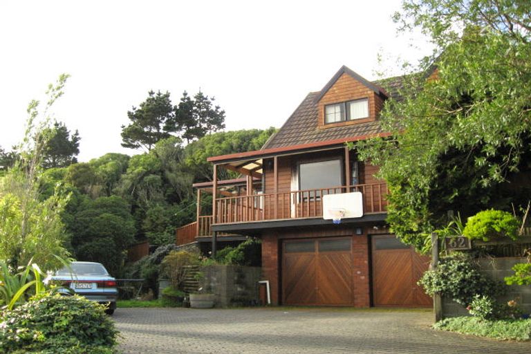 Photo of property in 63 David Crescent, Karori, Wellington, 6012