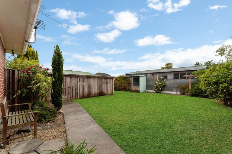 Photo of property in 64 Eureka Street, Aranui, Christchurch, 8061