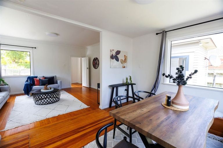 Photo of property in 20 Bould Street, Johnsonville, Wellington, 6037