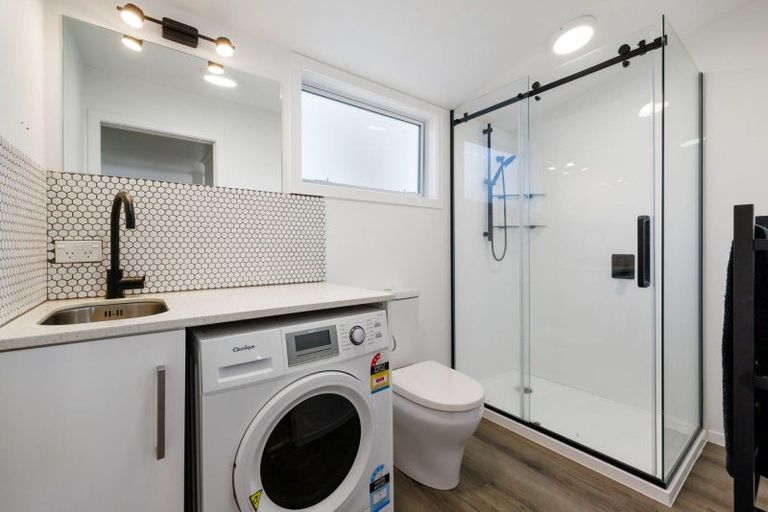 Photo of property in 1 Morrow Avenue, St Andrews, Hamilton, 3200