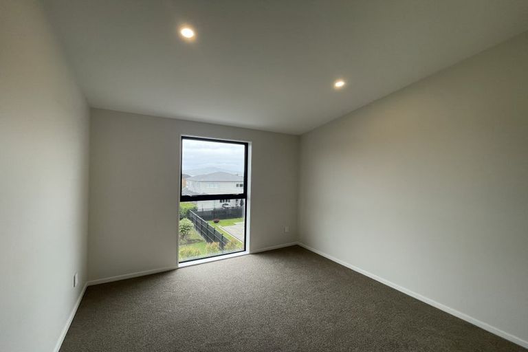 Photo of property in 44 Montgomery Avenue, Belmont, Auckland, 0622