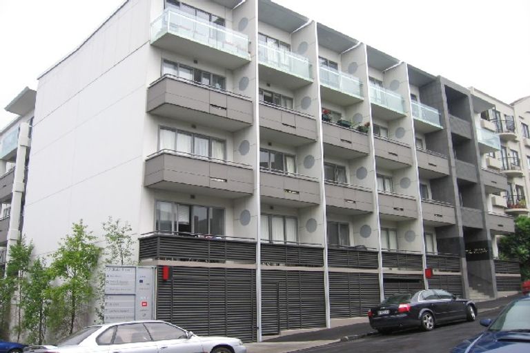 Photo of property in 1h/17 Blake Street, Ponsonby, Auckland, 1011