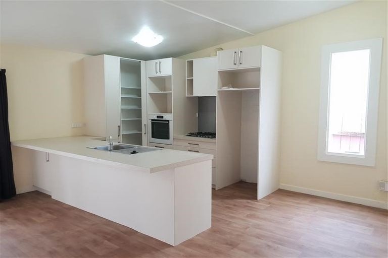 Photo of property in 49 Lombard Street, Palmerston North, 4410