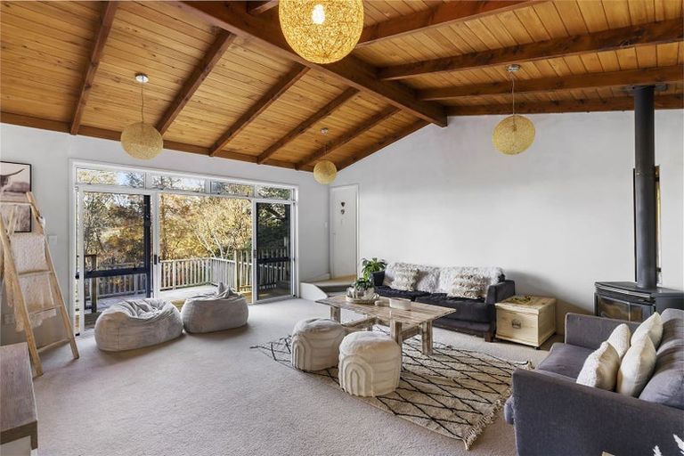 Photo of property in 46 Whites Road, Whitford, Howick, 2571