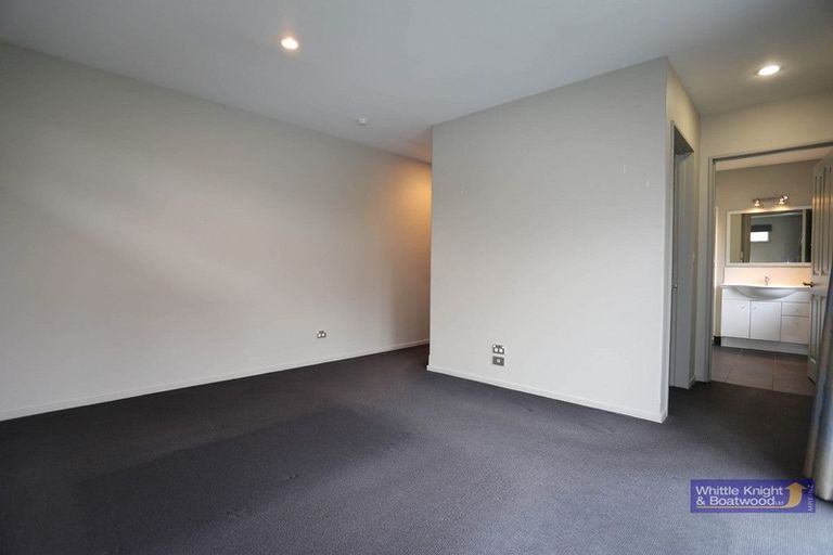 Photo of property in 36 Withells Road, Avonhead, Christchurch, 8042