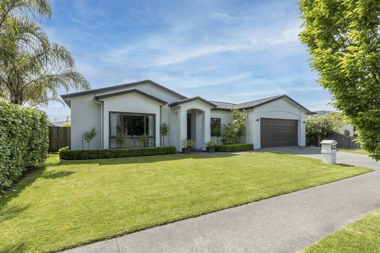 Photo of property in 4 Portland Place, Poraiti, Napier, 4112