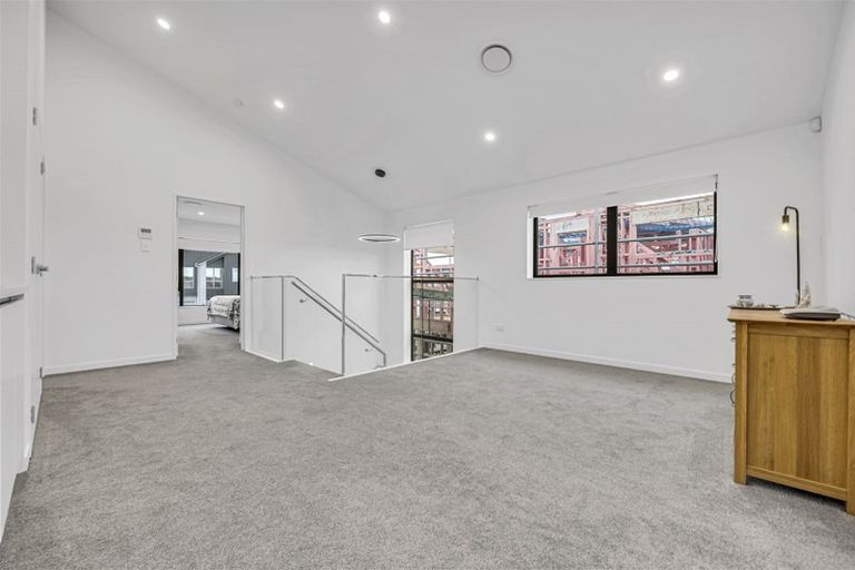 Photo of property in 9 Puruatanga Drive, Flat Bush, Auckland, 2019