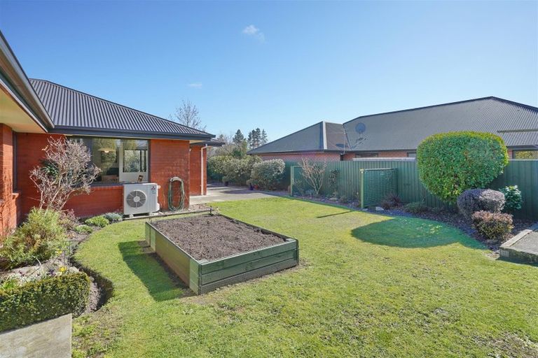 Photo of property in 24 Rushmore Drive, Belfast, Christchurch, 8051