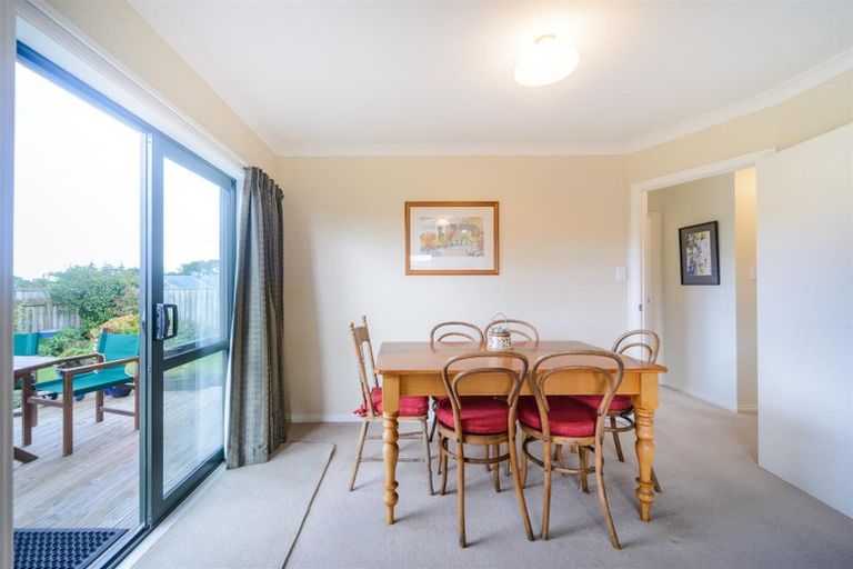 Photo of property in 12 Barnett Drive, Marton, 4710