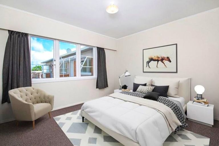 Photo of property in 1/33 Rodney Street, Howick, Auckland, 2014