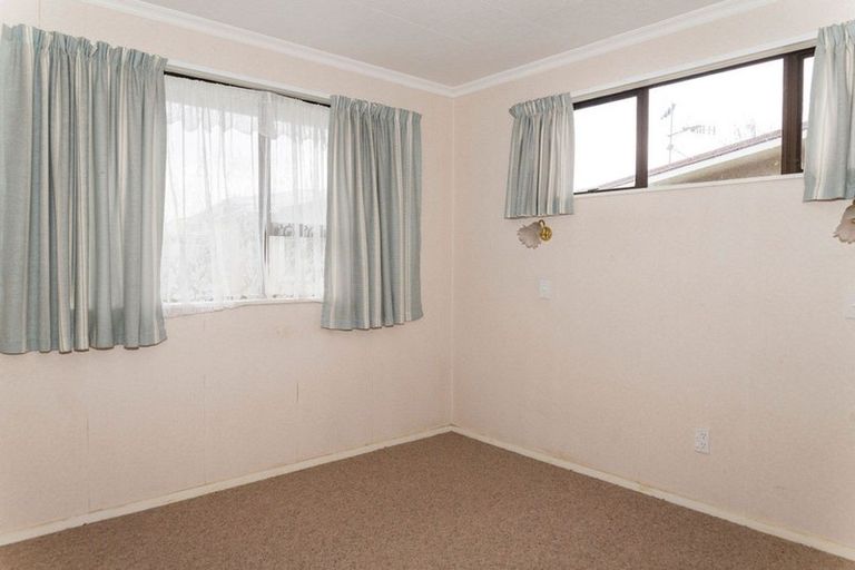 Photo of property in 9a Mcphee Street, Dannevirke, 4930