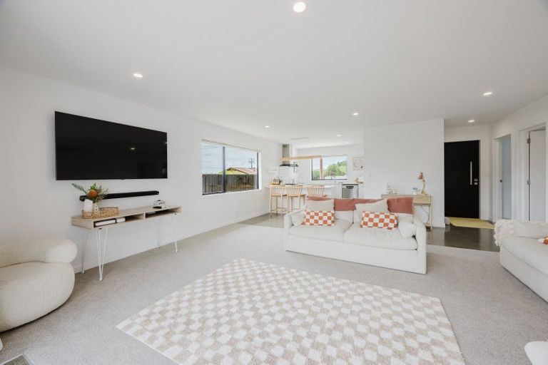 Photo of property in 3a Russell Street, Otane, 4202