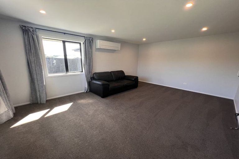 Photo of property in 9 Johnson Avenue, Amberley, 7410