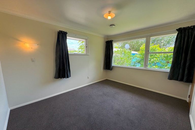 Photo of property in 9 Viscount Place, West End, Palmerston North, 4412