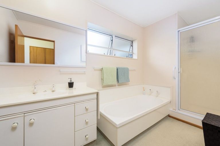 Photo of property in 39 Western Road, Bellevue, Tauranga, 3110