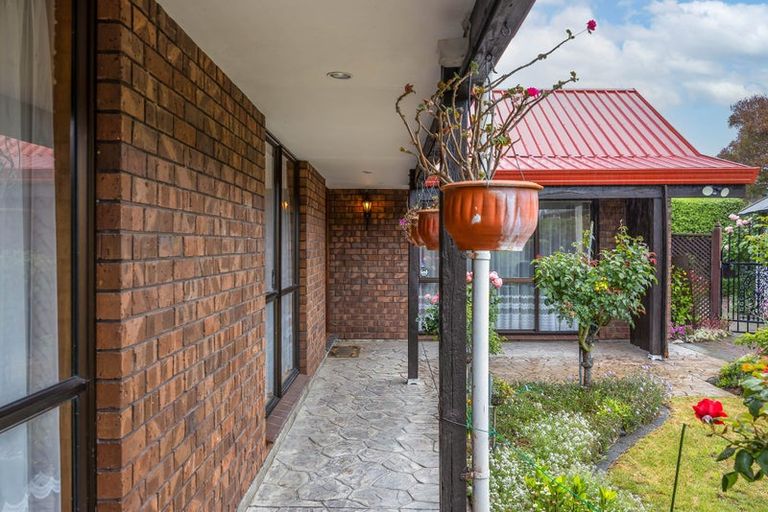 Photo of property in 15 Yellowstone Crescent, Burwood, Christchurch, 8083