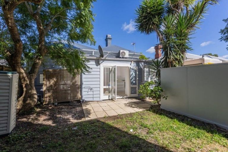 Photo of property in 1 Northland Street, Grey Lynn, Auckland, 1021