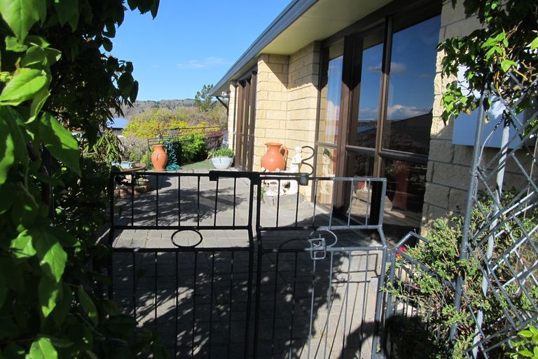 Photo of property in 3 Peterson Place, Bridge Hill, Alexandra, 9320