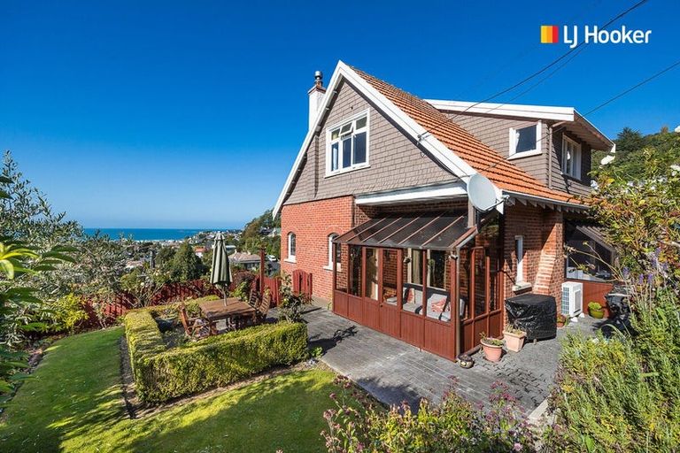 Photo of property in 34 Allandale Road, Saint Clair, Dunedin, 9012